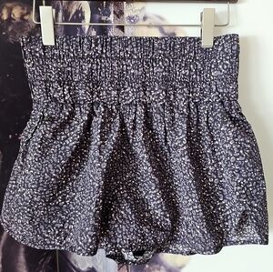 FP FREE‎ PEOPLE Movement The Way Home Leopard Print Athletic Shorts Size L